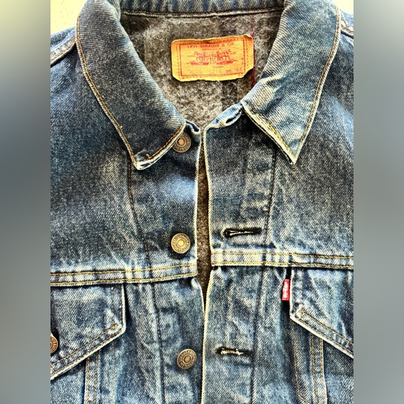 Vintage Made in USA Levi’s Trucker Jacket - Picture 4 of 8